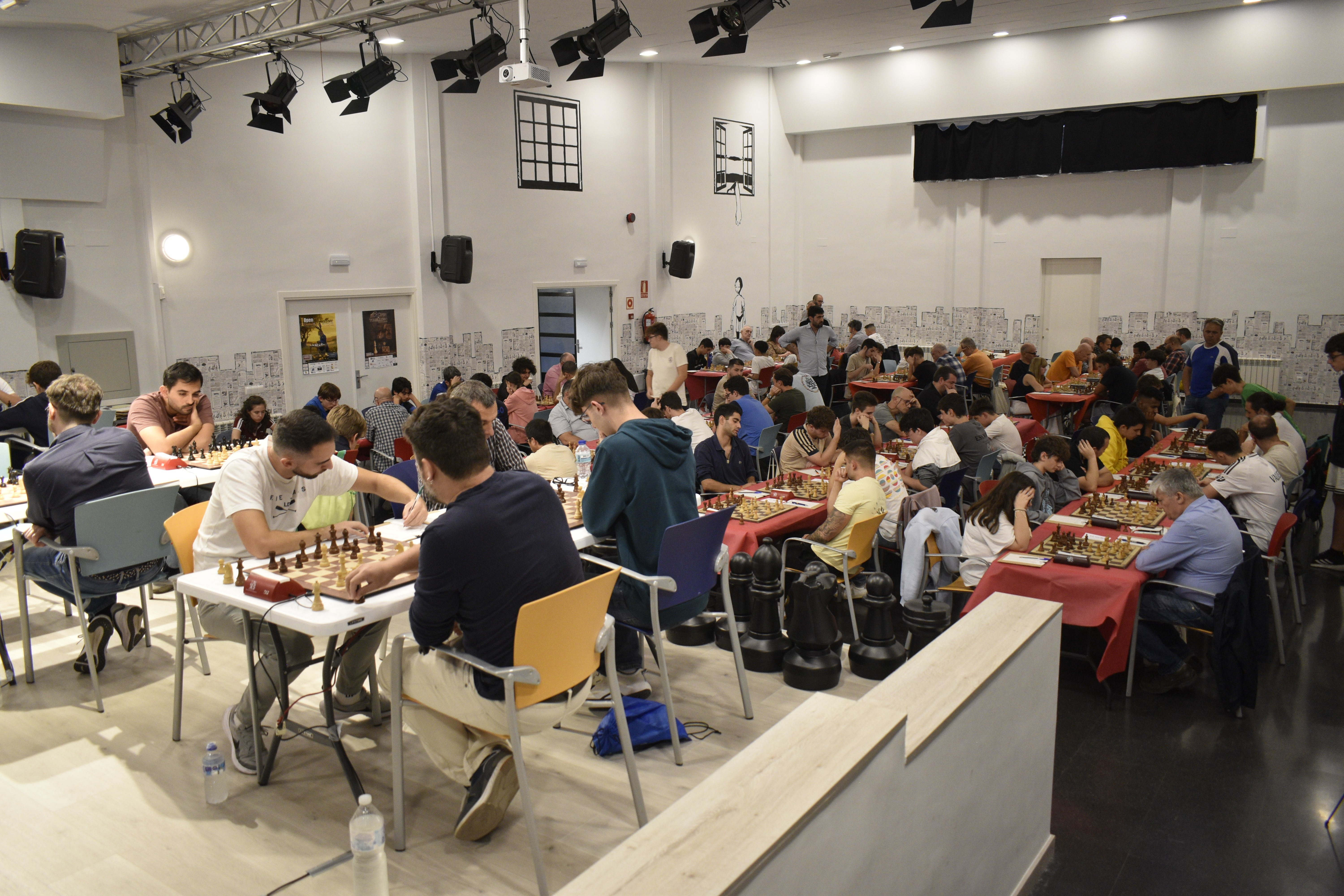 Panorámica Sala de Juego II Open Ajedrez Tomelloso