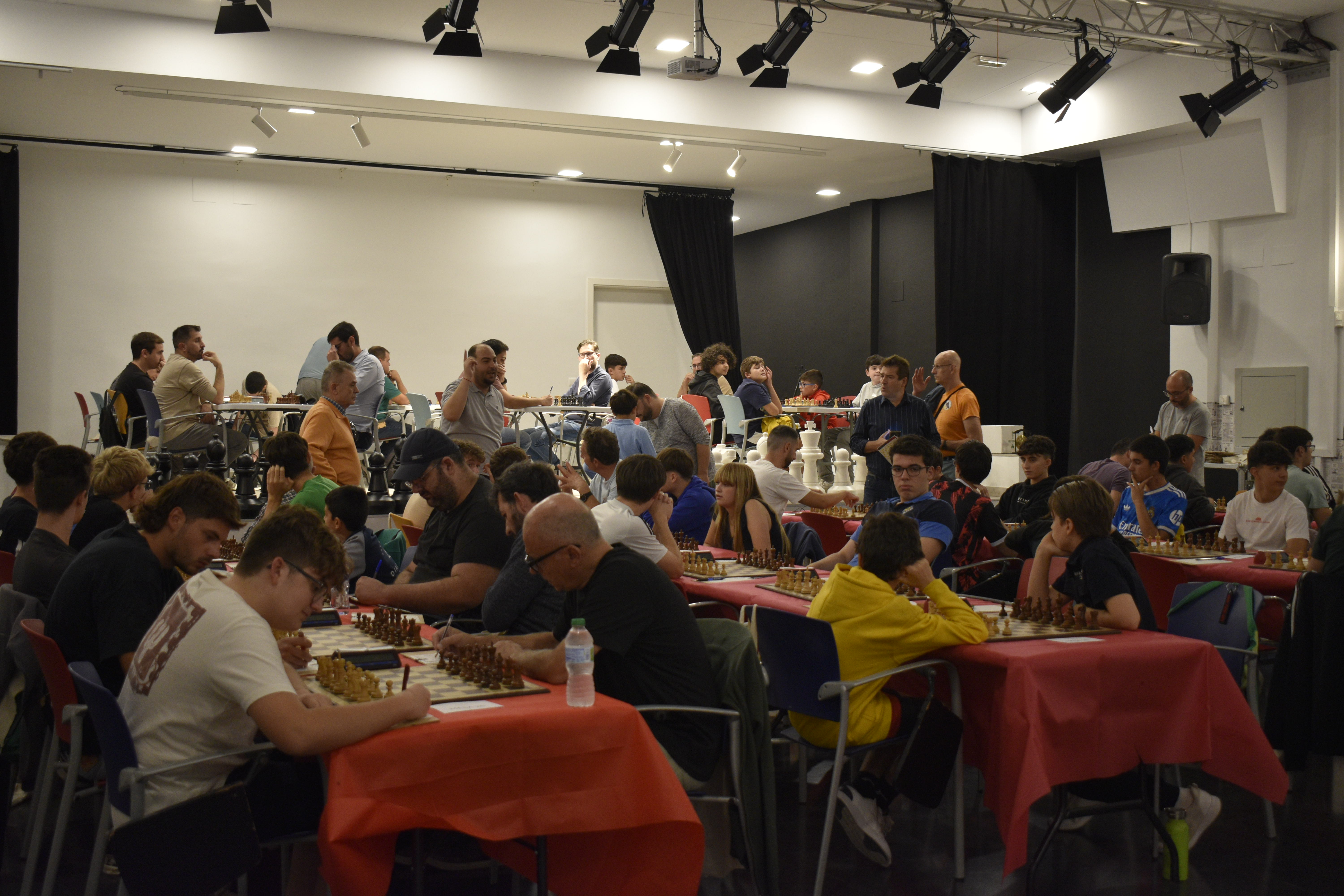 Sala juego - II Open Ajedrez Tomelloso